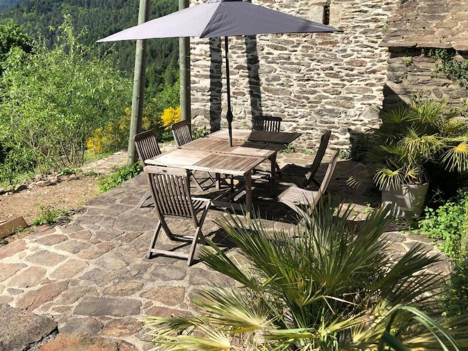 Maison rurale au cœur des Cévennes Ardéchoises Dompnac Extérieur photo